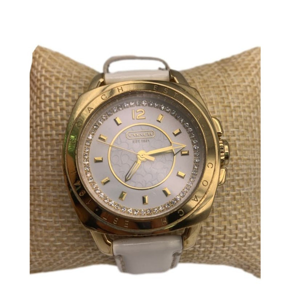 COACH Boyfriend Gold-tone Patent Leather Ladies Wristlet Watch - Picture 1 of 8
